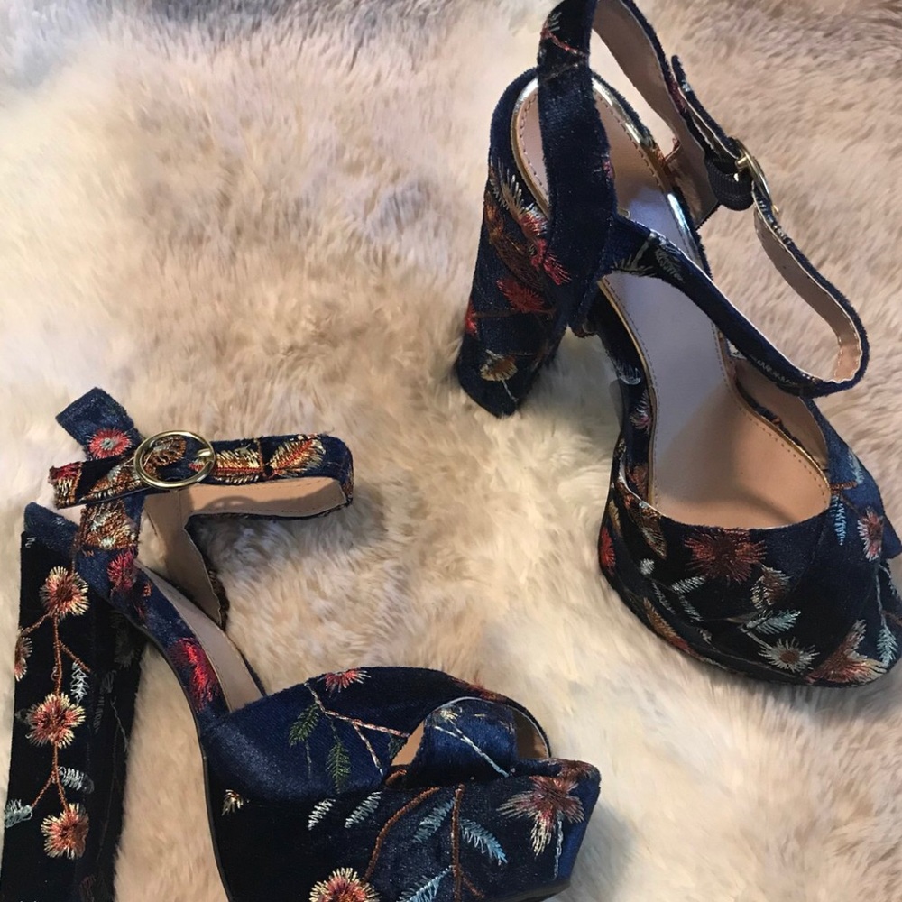 Rue 21 block heels